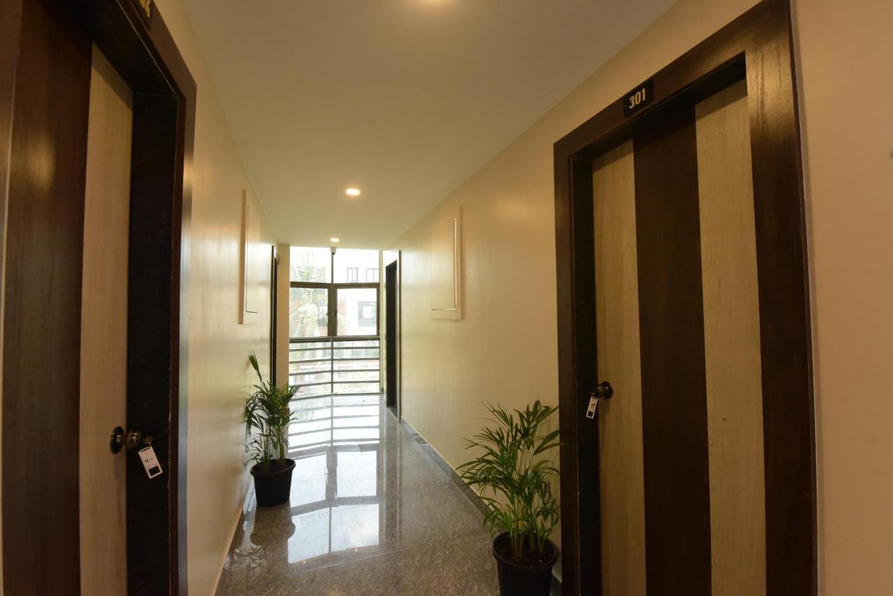 Hotel Sitara Inn รัตนากีรี ภายนอก รูปภาพ
